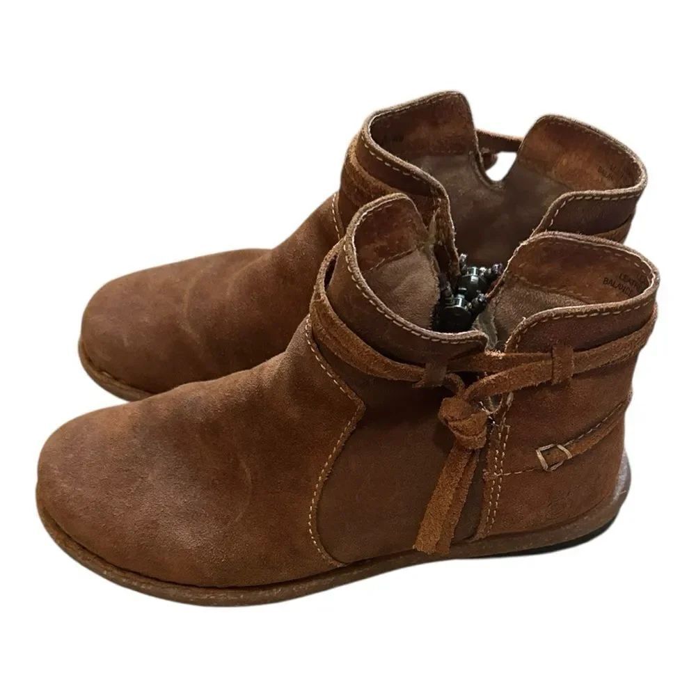 Born Boots | Womens Tarkiln Ankle Booties Brown Leather Side Zip BR0017406 | 7